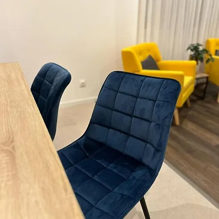 The Charming Two-bedroom Parilly Republic