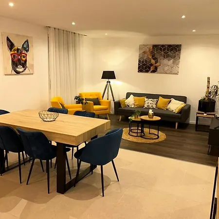 The Charming Two-bedroom Parilly Republic